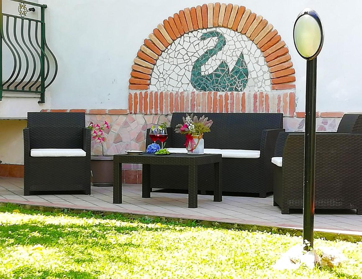 B&B Maison Villa Vittorio Avella Εξωτερικό φωτογραφία